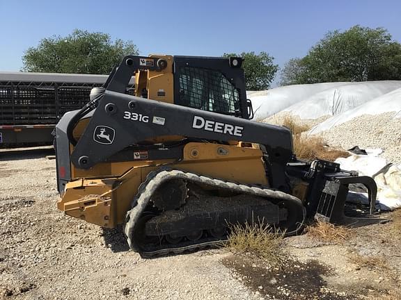 Image of John Deere 331G equipment image 4