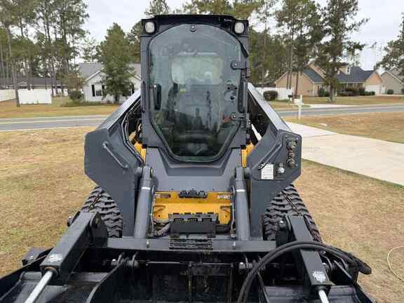 Image of John Deere 331G equipment image 2