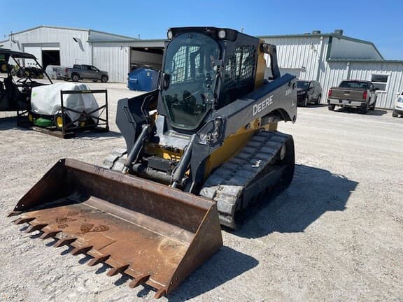 Image of John Deere 331G equipment image 1