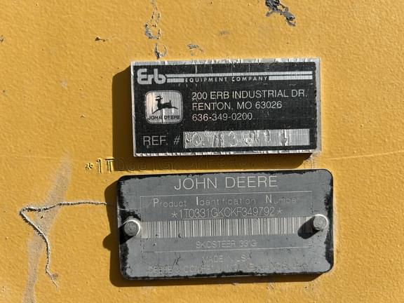 Image of John Deere 331G equipment image 3