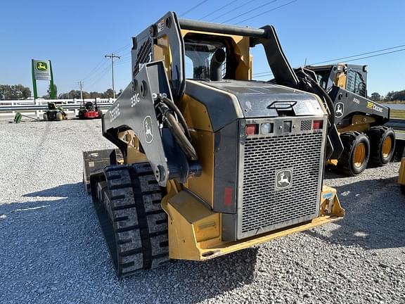 Image of John Deere 331G equipment image 4