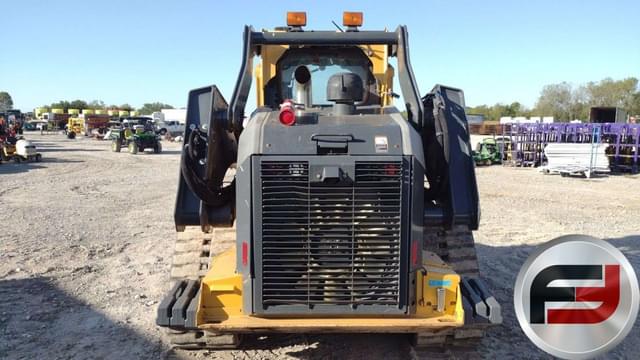 Image of John Deere 331G equipment image 4