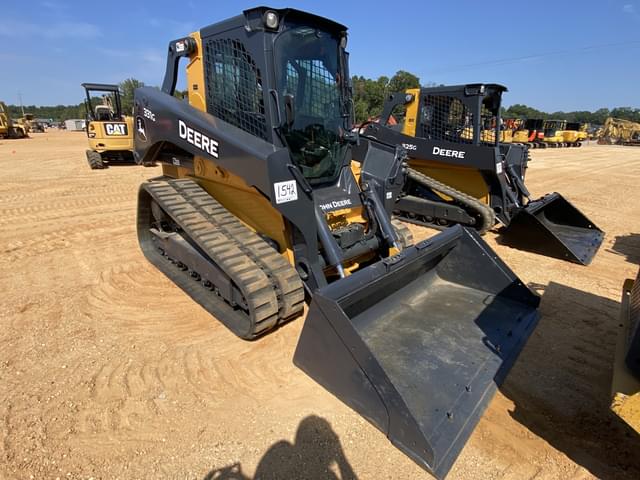 Image of John Deere 331G equipment image 3