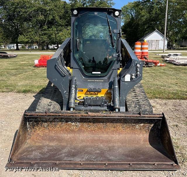 Image of John Deere 331G equipment image 1