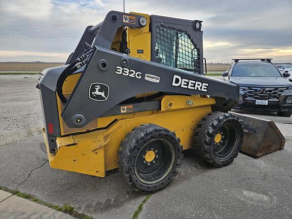 Image of John Deere 332G equipment image 1