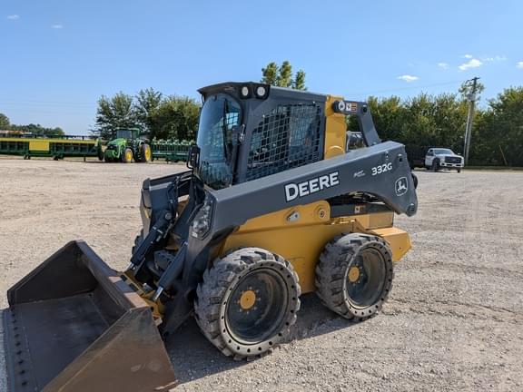 Image of John Deere 332G Primary image