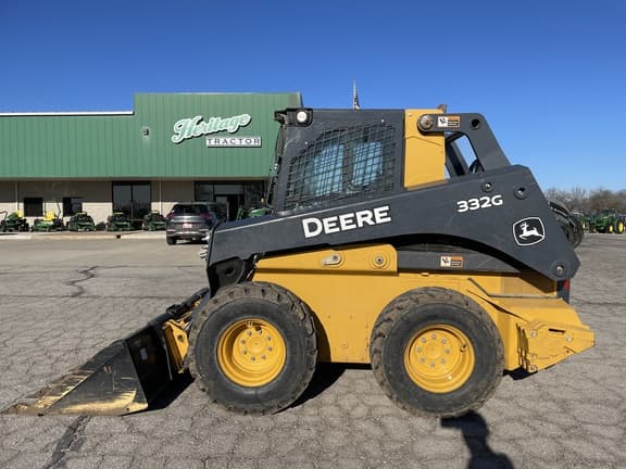 Image of John Deere 332G equipment image 2