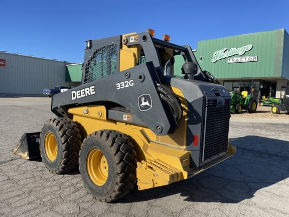 Image of John Deere 332G equipment image 3