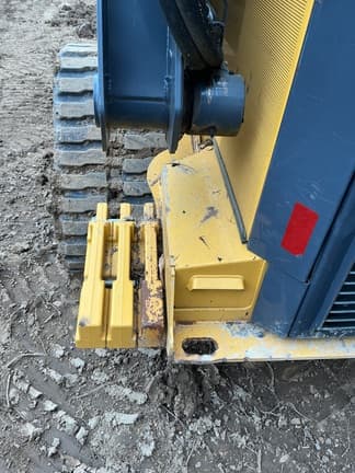 Image of John Deere 333G equipment image 1
