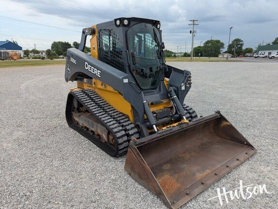 2019 John Deere 333G Equipment Image0