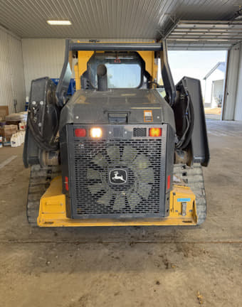 Image of John Deere 333G equipment image 3