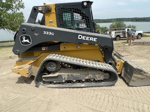 Image of John Deere 333G equipment image 1