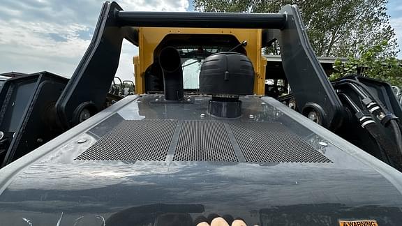 Image of John Deere 333G equipment image 4