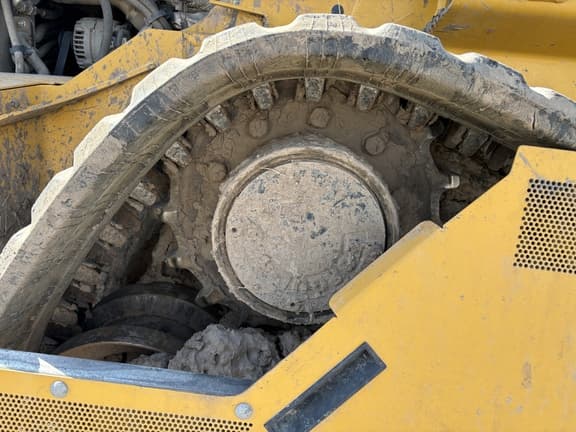 Image of John Deere 333G equipment image 4