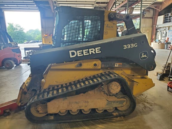 2019 John Deere 333G Equipment Image0