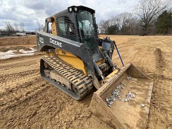 Image of John Deere 333G equipment image 2