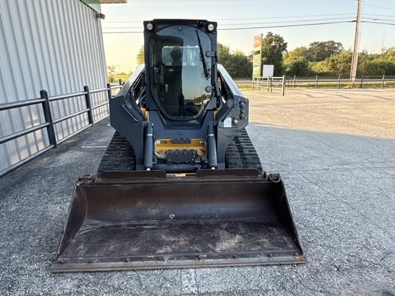 Image of John Deere 333G equipment image 3