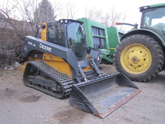 Main image John Deere 333G