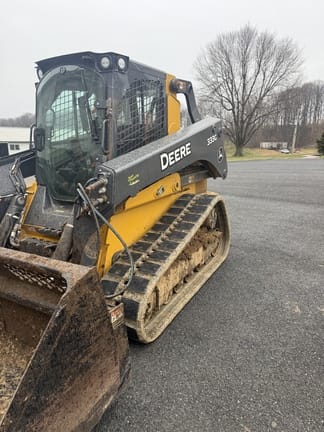 2019 John Deere 333G Equipment Image0