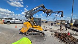 2019 John Deere 333G Image