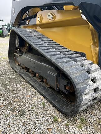 Image of John Deere 333G equipment image 4