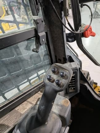 Image of John Deere 333G equipment image 3