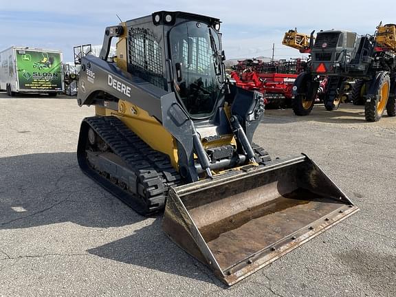 Image of John Deere 333G equipment image 1