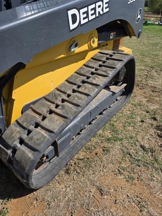 Image of John Deere 333G equipment image 2