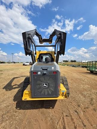 Image of John Deere 333G equipment image 2