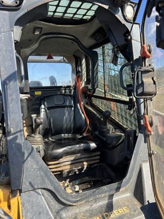 Image of John Deere 333G equipment image 3