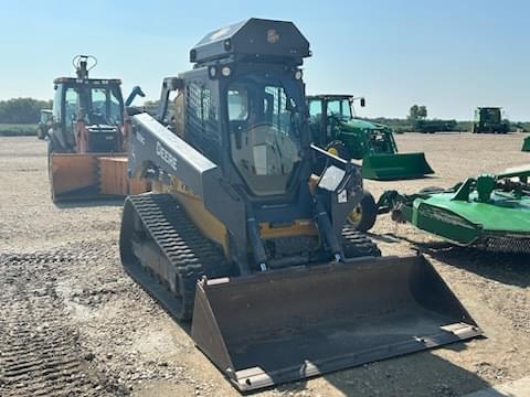 Image of John Deere 333G equipment image 4