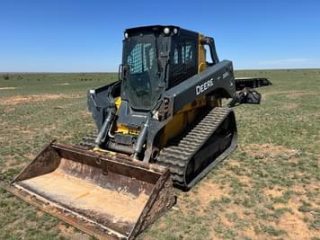 Main image John Deere 333G