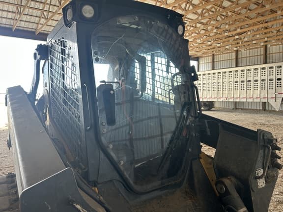 Image of John Deere 333G equipment image 2