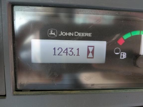 Image of John Deere 333G equipment image 4