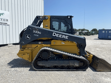 Main image John Deere 333G