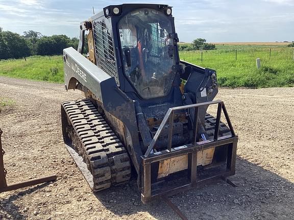 Image of John Deere 333G equipment image 1