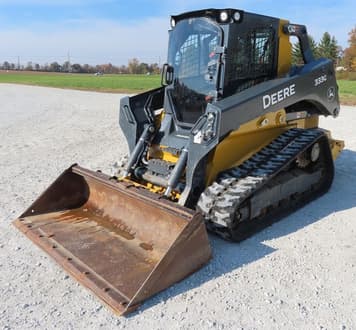 Main image John Deere 333G