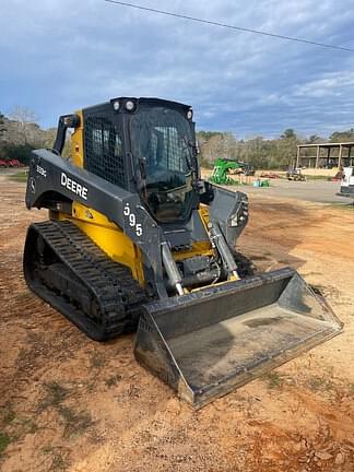 Image of John Deere 333G equipment image 3