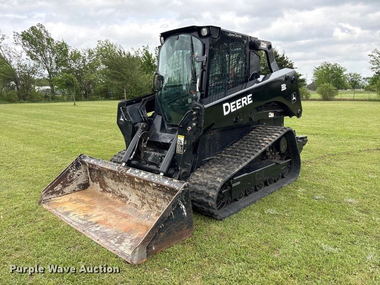 2019 John Deere 333G Equipment Image0