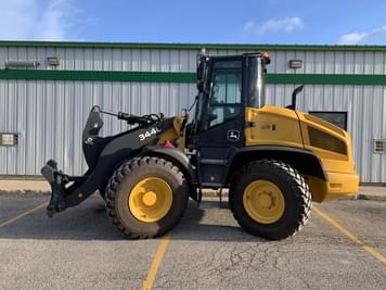 Main image John Deere 344L