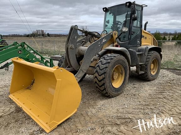 Image of John Deere 344L equipment image 3