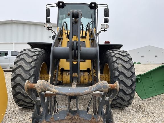 Image of John Deere 344L equipment image 2