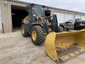 Main image John Deere 344L