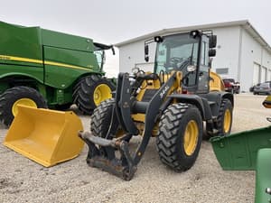 2018 John Deere 344L Image