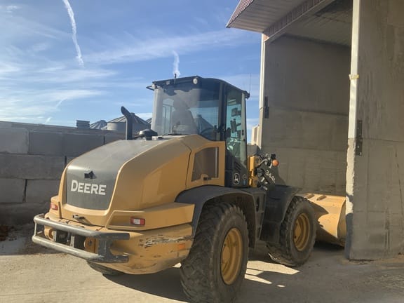 2019 John Deere 344L Equipment Image0