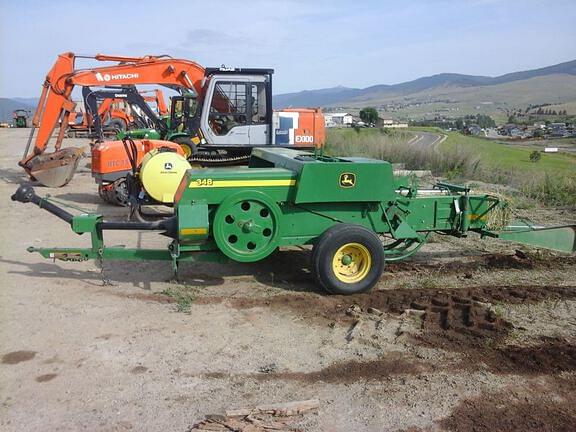 Image of John Deere 348 equipment image 3