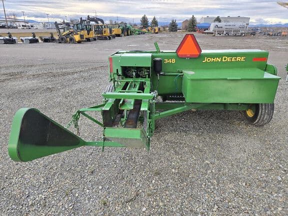 Image of John Deere 348 equipment image 3
