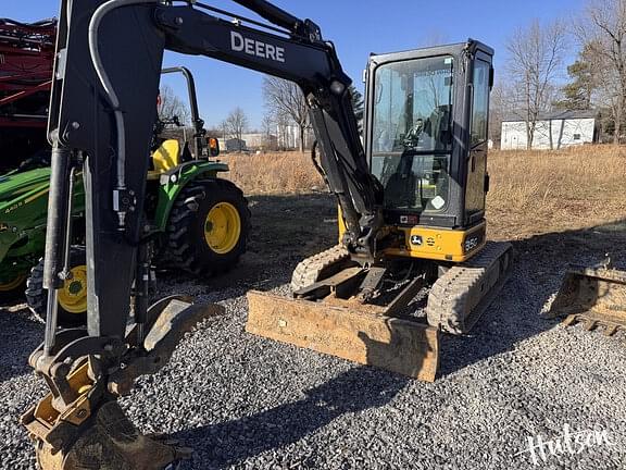 Image of John Deere 35G equipment image 1