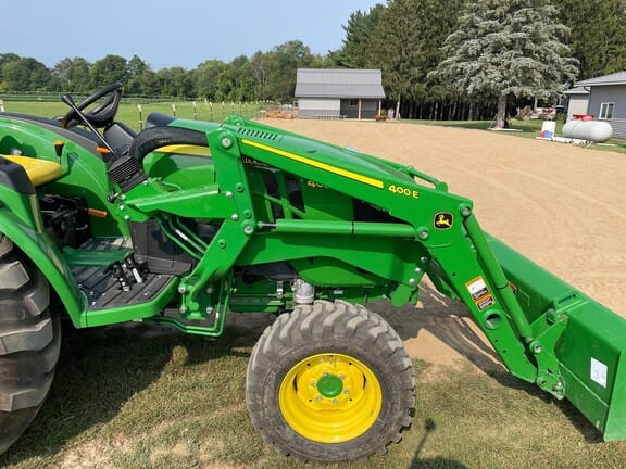 Main image John Deere 400E