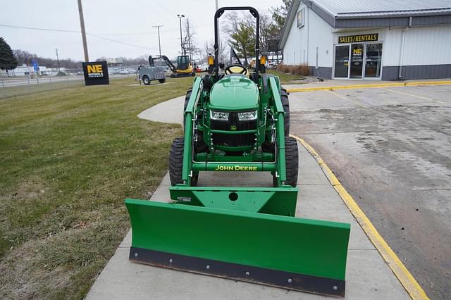 Image of John Deere 4044M equipment image 2